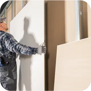 Instalación de paneles para sistema de muro seco en construcción – Gyptech